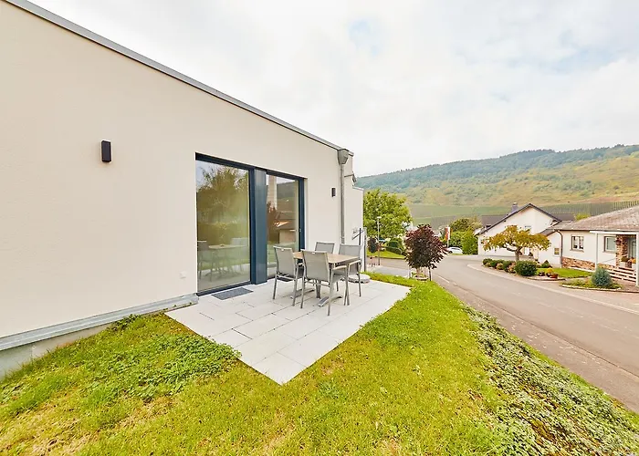 Wein-quartier Leo Pazen Alojamento de Acomodação e Pequeno-almoço Zeltingen-Rachtig