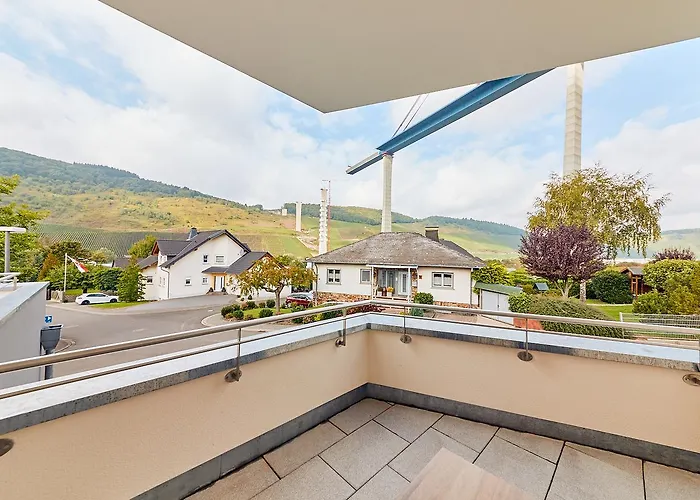 Wein-quartier Leo Pazen Zeltingen-Rachtig